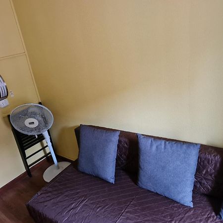 فندق Pensao Residencial Flor Dos Cavaleiros Lisboa المظهر الخارجي الصورة