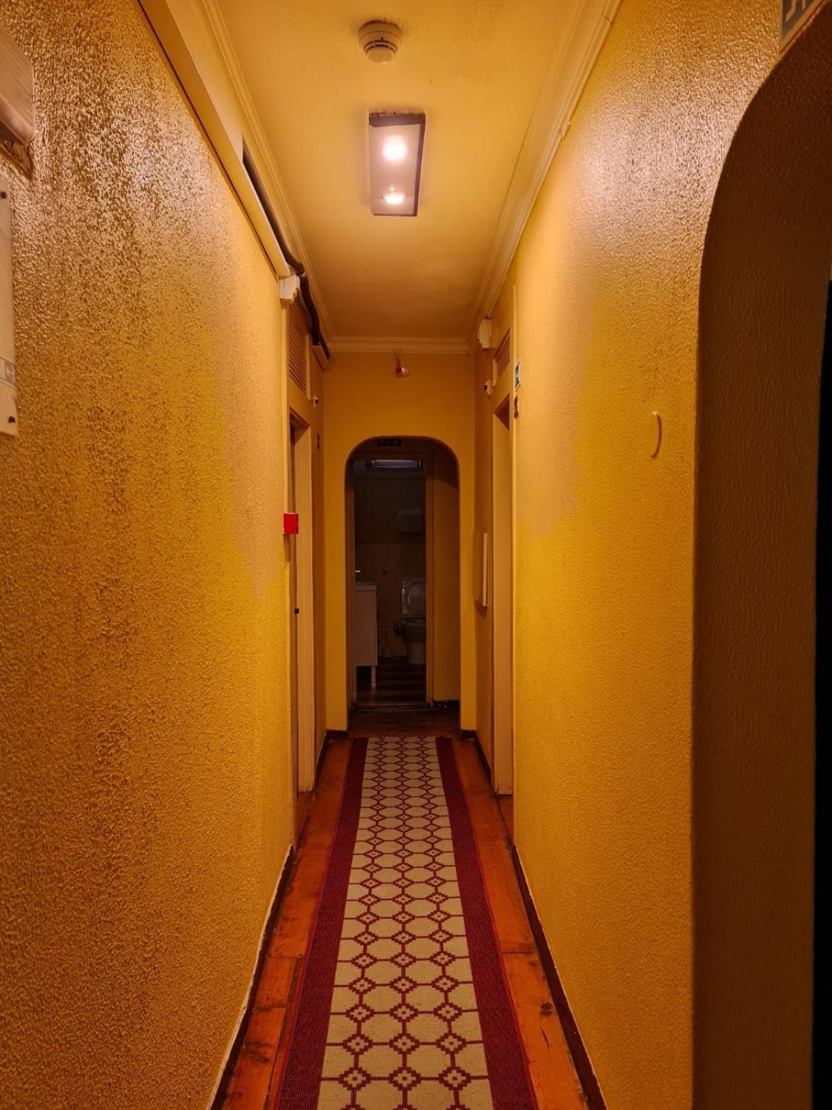 فندق Pensao Residencial Flor Dos Cavaleiros Lisboa المظهر الخارجي الصورة