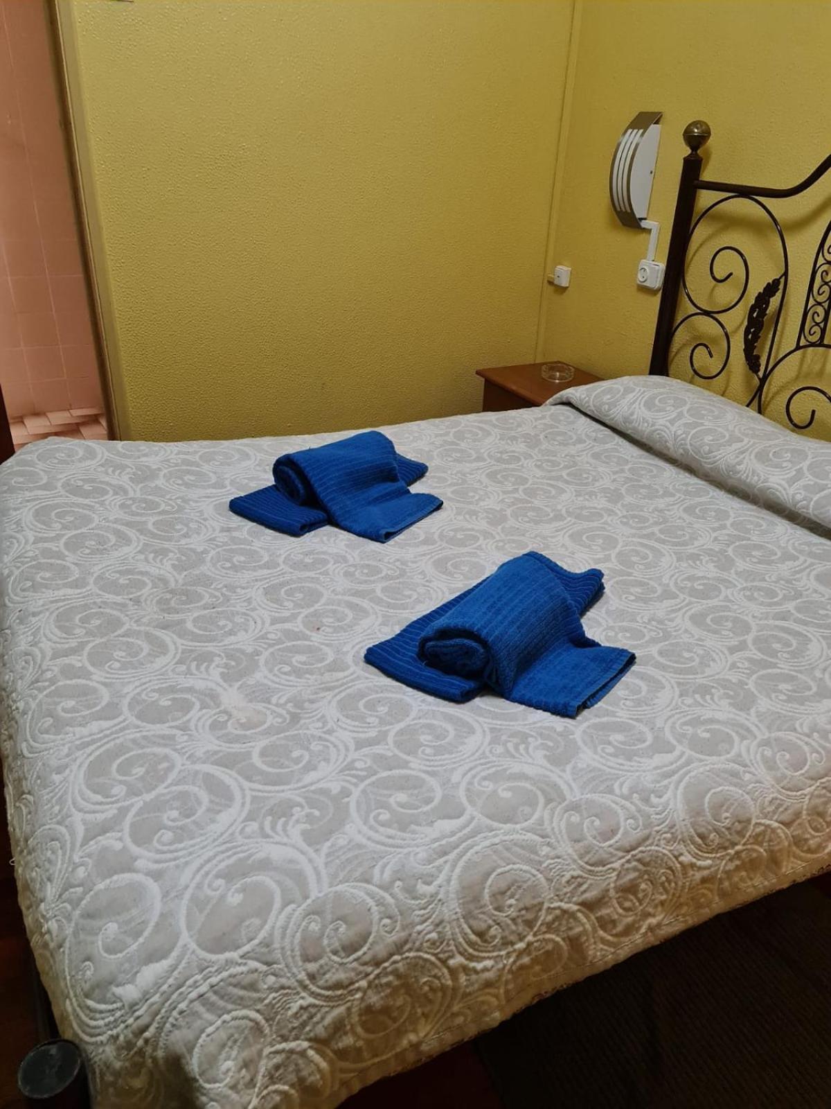 فندق Pensao Residencial Flor Dos Cavaleiros Lisboa المظهر الخارجي الصورة