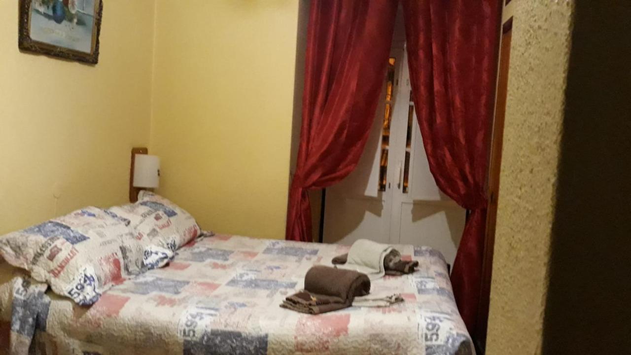 فندق Pensao Residencial Flor Dos Cavaleiros Lisboa المظهر الخارجي الصورة